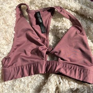 Pink bow tie sports braw size medium